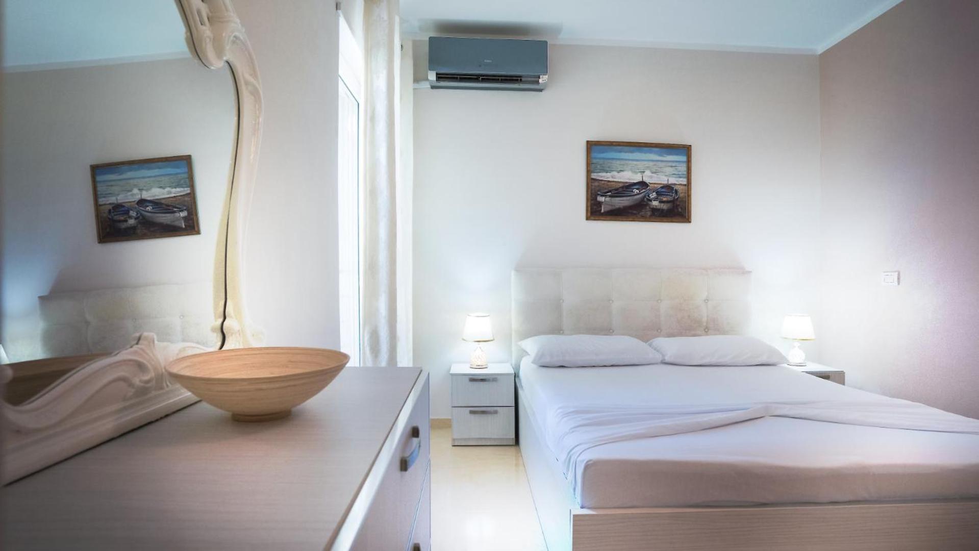 Sea View Apartement ドゥラス エクステリア 写真